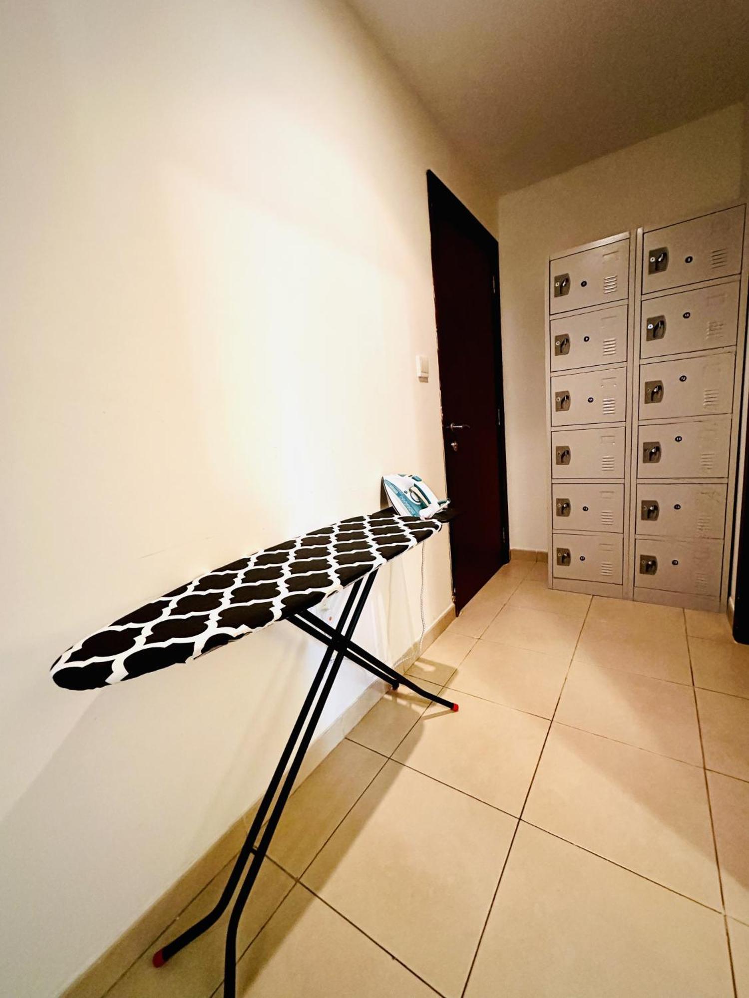 The Aero Hostel ดูไบ ภายนอก รูปภาพ